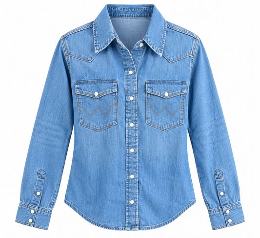 Wrangler Women’s Vintage-Fit Denim Western Pearl Snap Shirt
