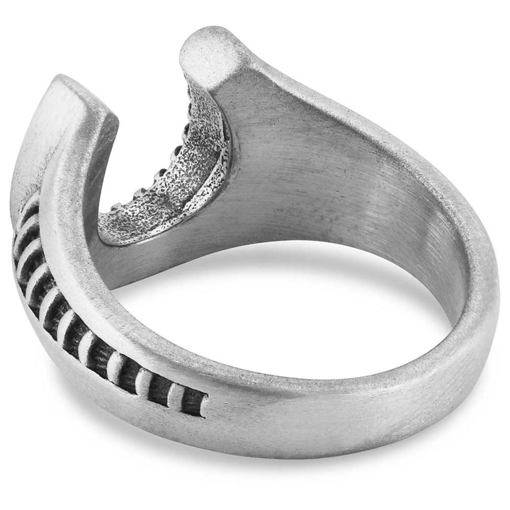 MONTANA SILVERSMITHS STRIKING EDGE LUCKY HORSESHOE RING