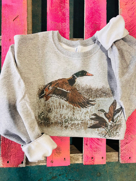 Womens Retro Duck Scene Crewneck