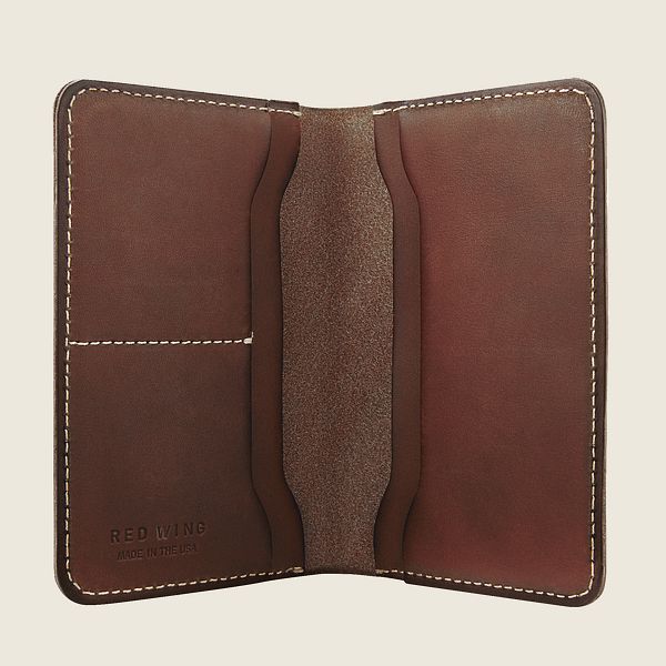 RED WING PASSPORT WALLET IN AMBER FRONTIER LEATHER